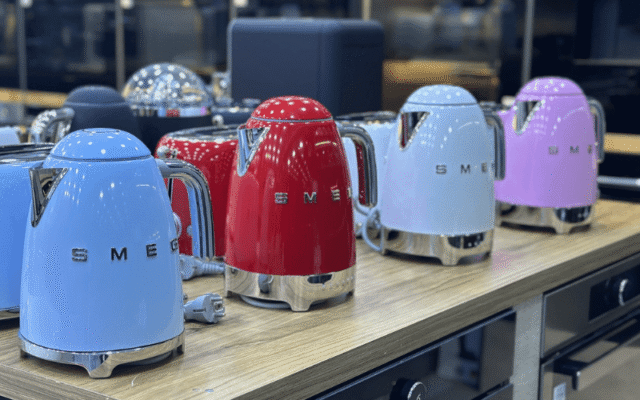 Sửa ấm đun nước Smeg chuyên nghiệp tại nhà