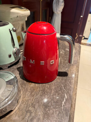 Sửa ấm đun nước siêu tốc Smeg chính hãng tại nhà